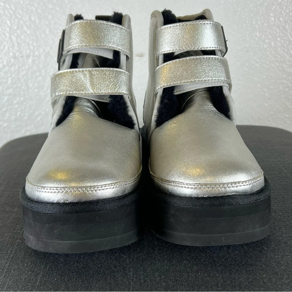 UGG Women’s Neumel Platform Leather Boots Womens Metallic Size 6